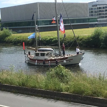Pensión La De Mathilde Caen